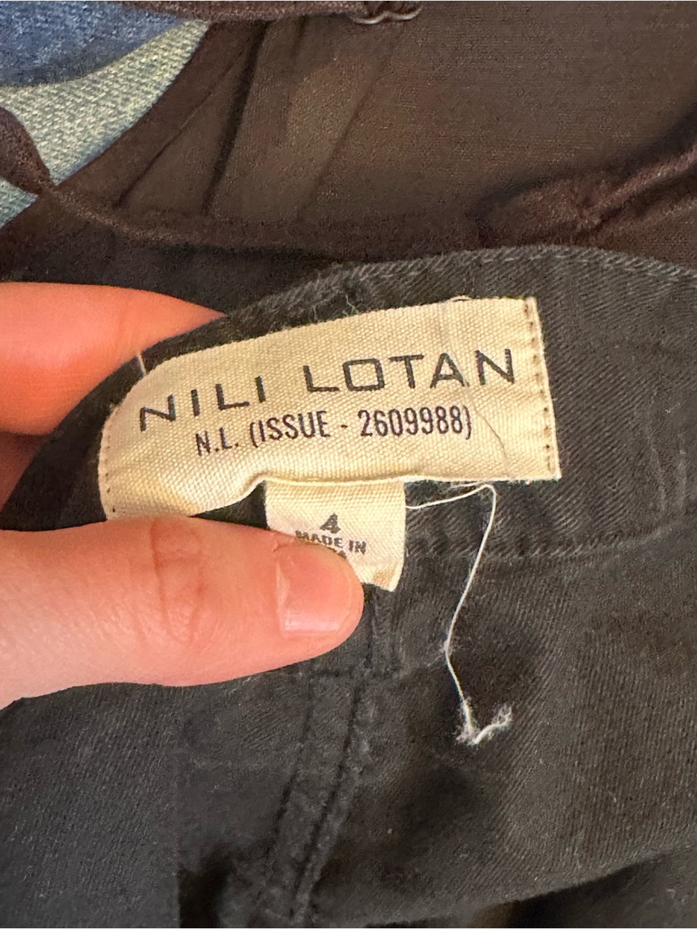 Nili Lotan Mid-Rise Stretch Bow-Leg Denim - Picture 5 of 7